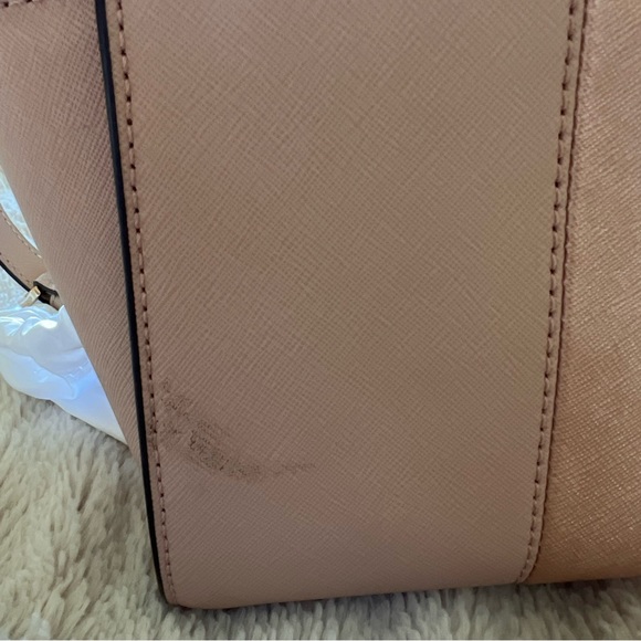 MICHAEL KORS PURSE - Picture 9 of 10